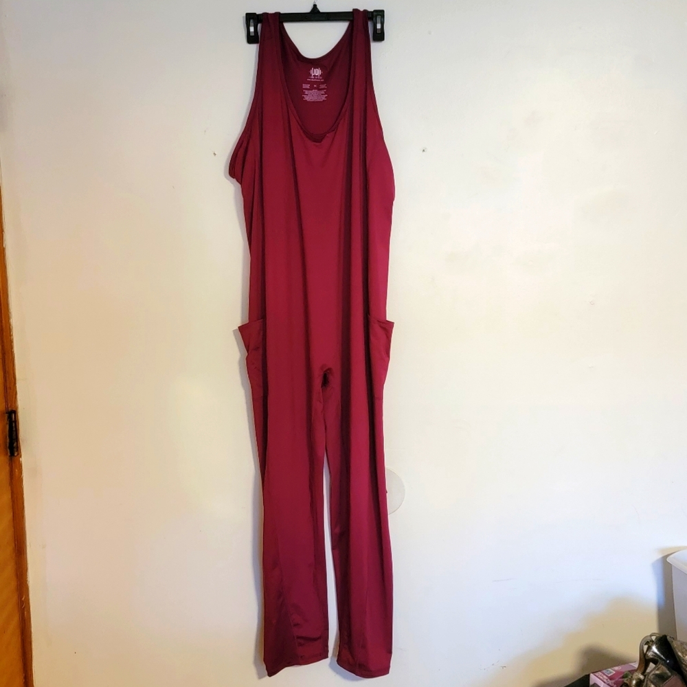 J Dow fitness bodysuit